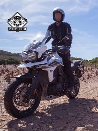 Watch Story Riders free online